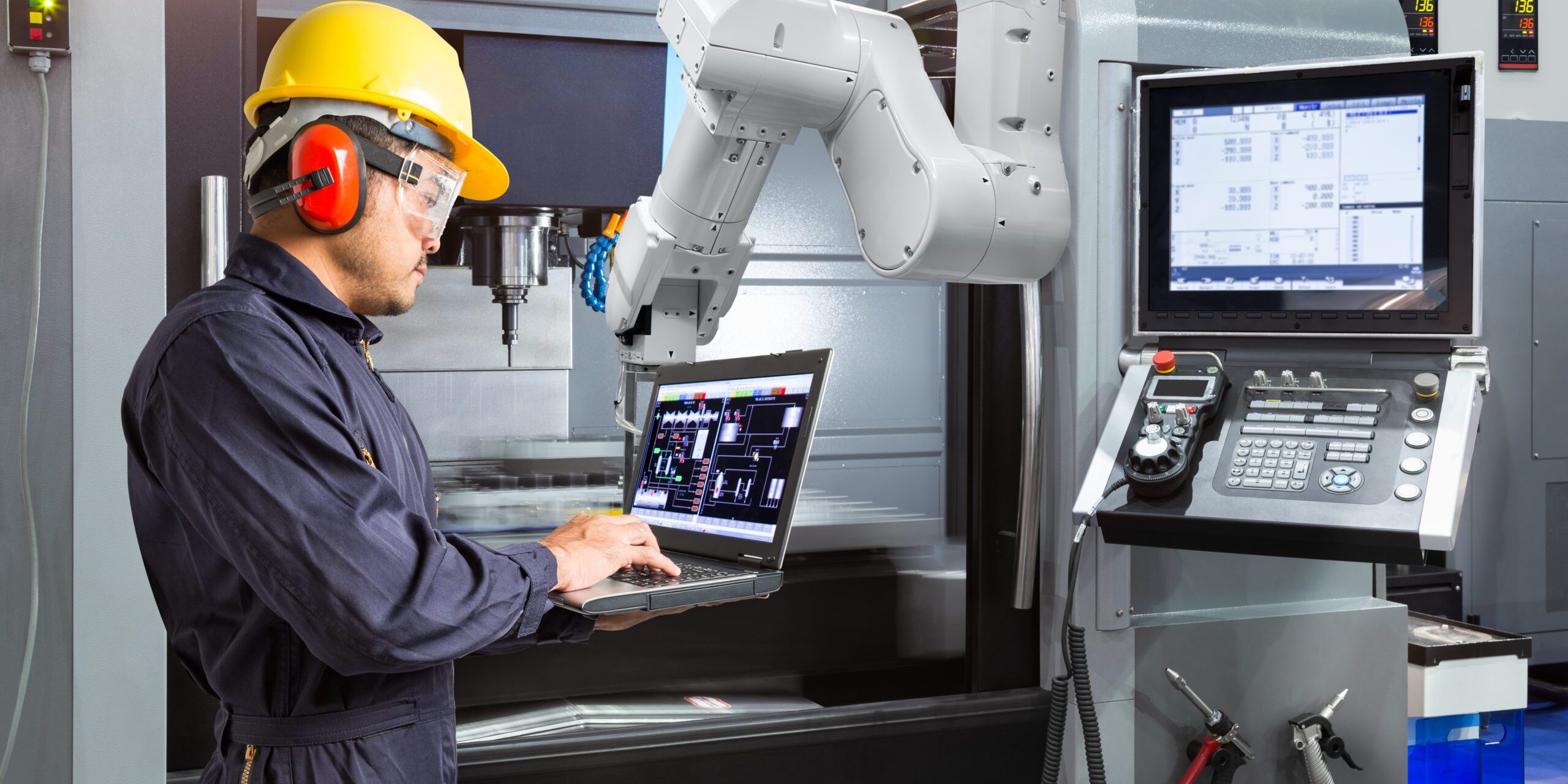 Maintenance,Engineer,Using,Laptop,Computer,Control,Automatic,Robotic,Hand,With